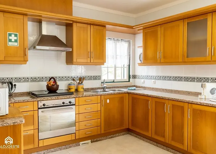 בית נופש Santa - 3 Bedrooms & Bbq סנטה קרוז